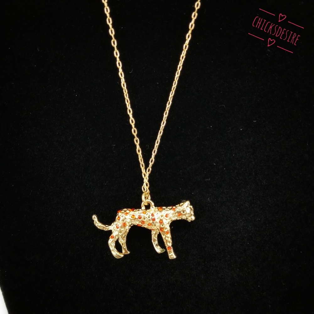 Gold Leopard Pendant Necklaces